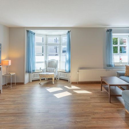 Luette Stuuv Im Schlossgang Husum  Kültér fotó